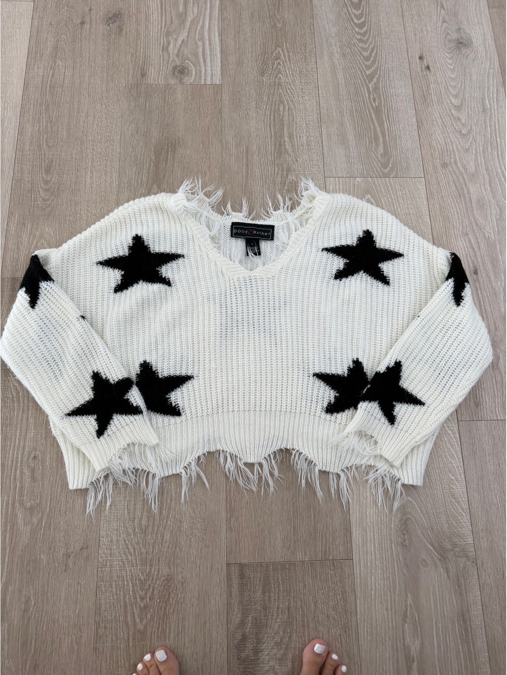Polly & Esther white distressed star sweater